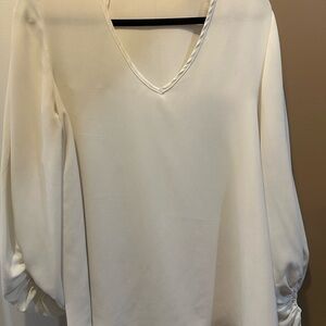 JODIFL Cream 3/4 Sleeve Relaxed Blouse